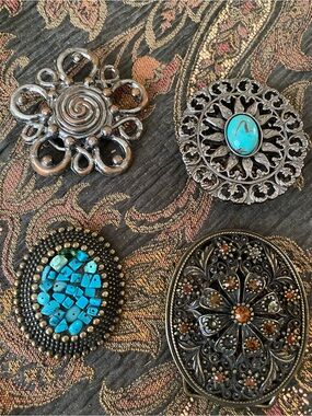 Vintage-inspired Decorative Belt Buckles Lot